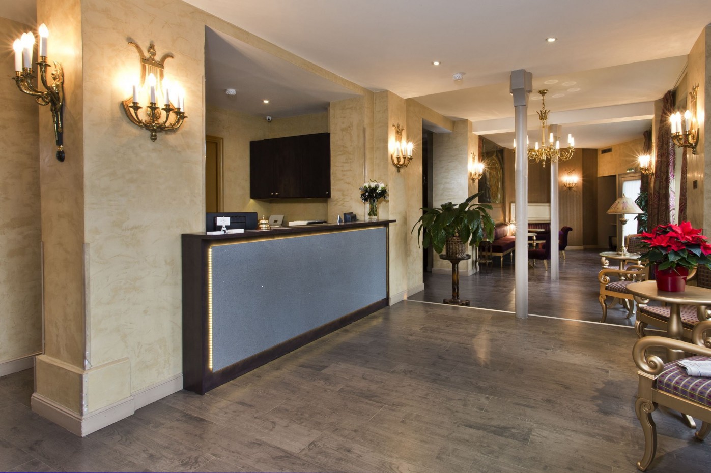 Hotel De L'Empereur - Paris